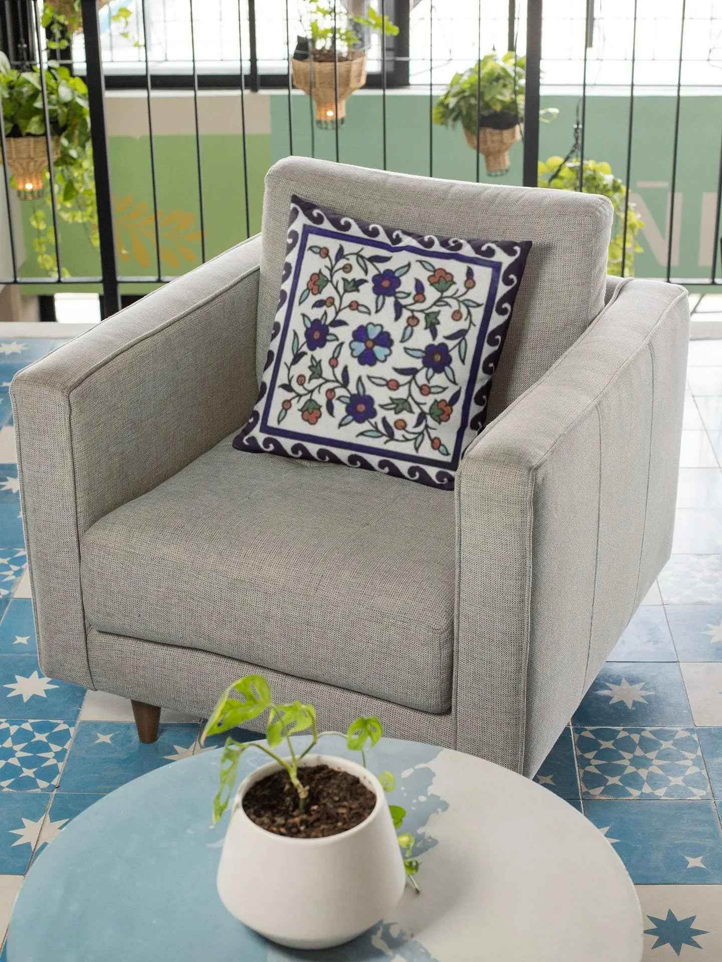 Armenian Iznik Pillow - Boho Home Decor Decorative Cushion Cover 18x18 Inch - timelessbohochic.com
