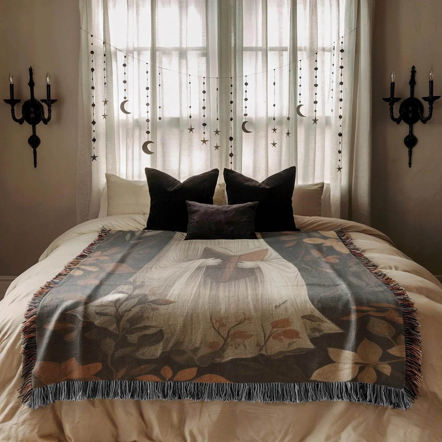 Cute Ghost Blanket - Cozy Fall Throw in Soft Cotton Woven Fabric for Ultimate Comfort - timelessbohochic.com