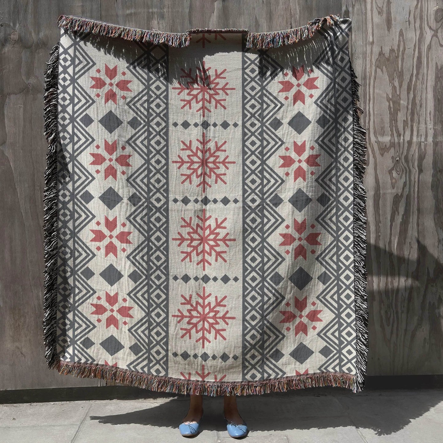 Scandi Woven Blanket – Cotton Throw Blanket with Snowflake Pattern, Cozy Winter Throw - timelessbohochic.com