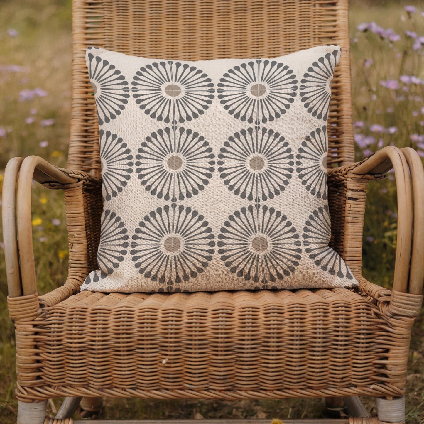 Woven Sunflower Pillow - Floral Decorative Cushion | Botanical Home Accent