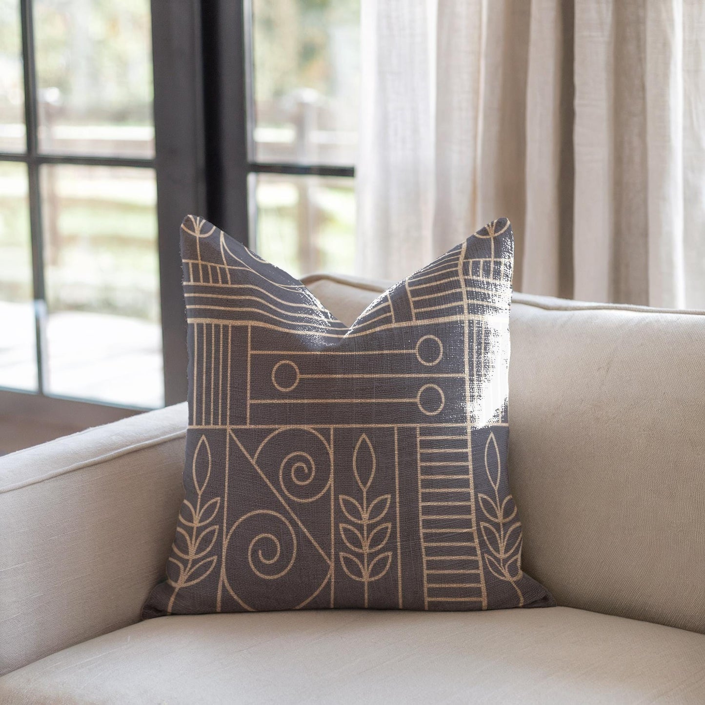 Modern Throw Blanket Set – Geometric Pattern Woven Cotton Blanket with Accent Pillow