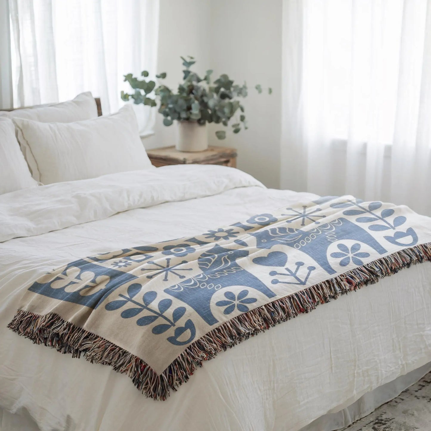 Blue Dala Horse Blanket - Scandinavian Folk Art Cotton Tapestry Throw for Cozy Hygge Home