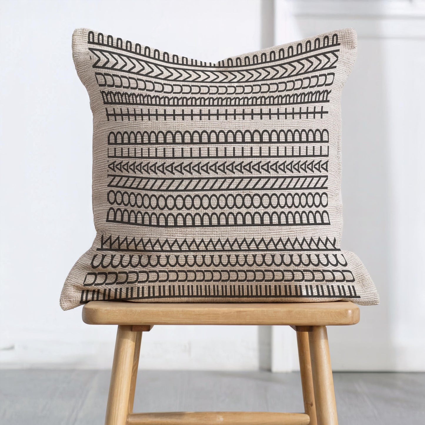 Woven Pillow – Bold Modern Design | Expressive Art Pillow | Durable Cotton Polyester Blend