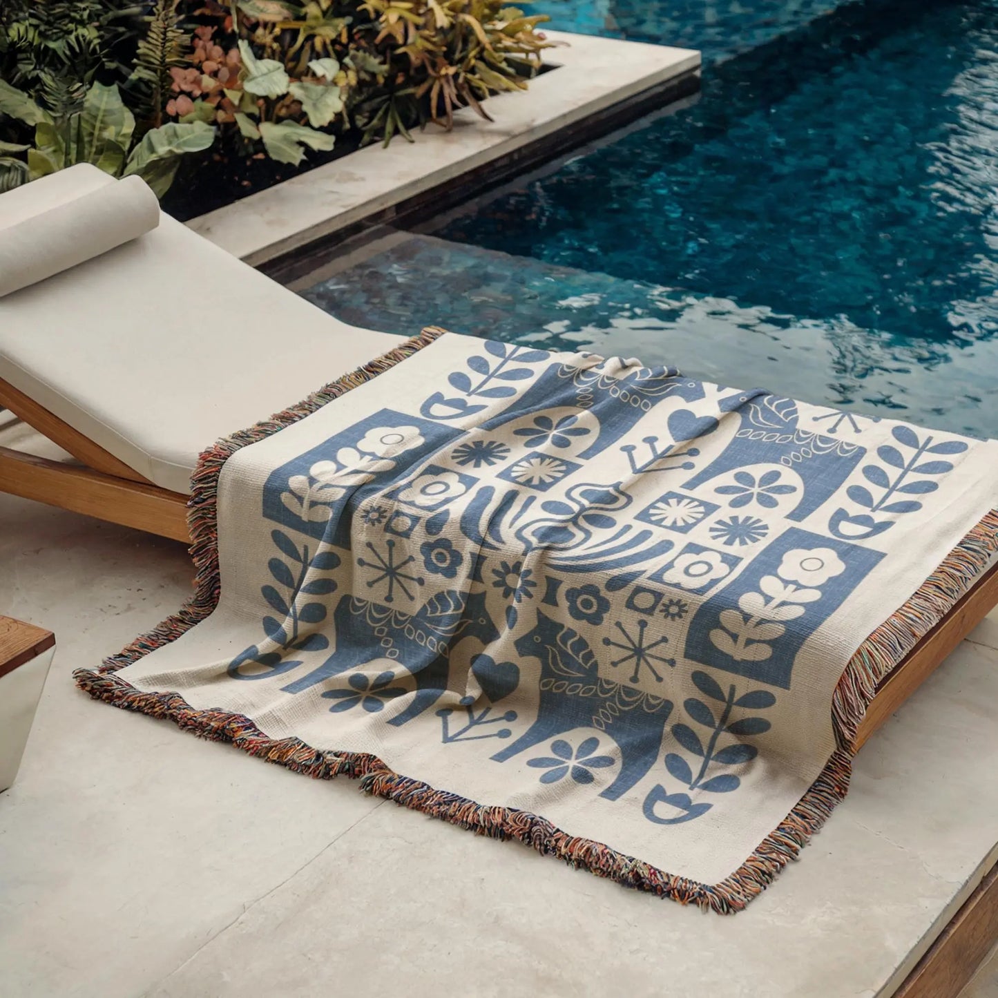 Blue Dala Horse Blanket - Scandinavian Folk Art Cotton Tapestry Throw for Cozy Hygge Home