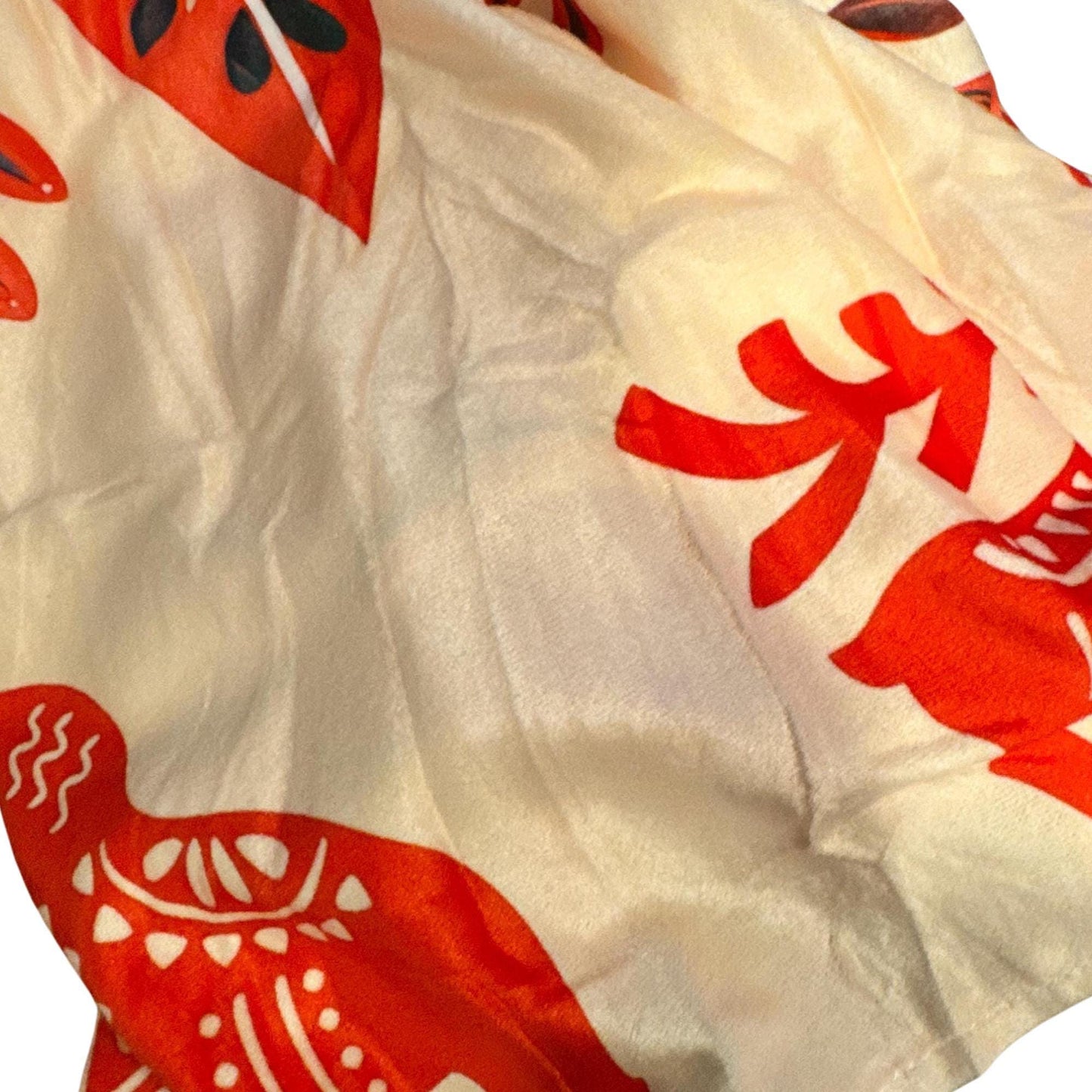 Nordic Christmas Tree Skirt – Scandinavian Holiday Decor with Dala Horse & Reindeer