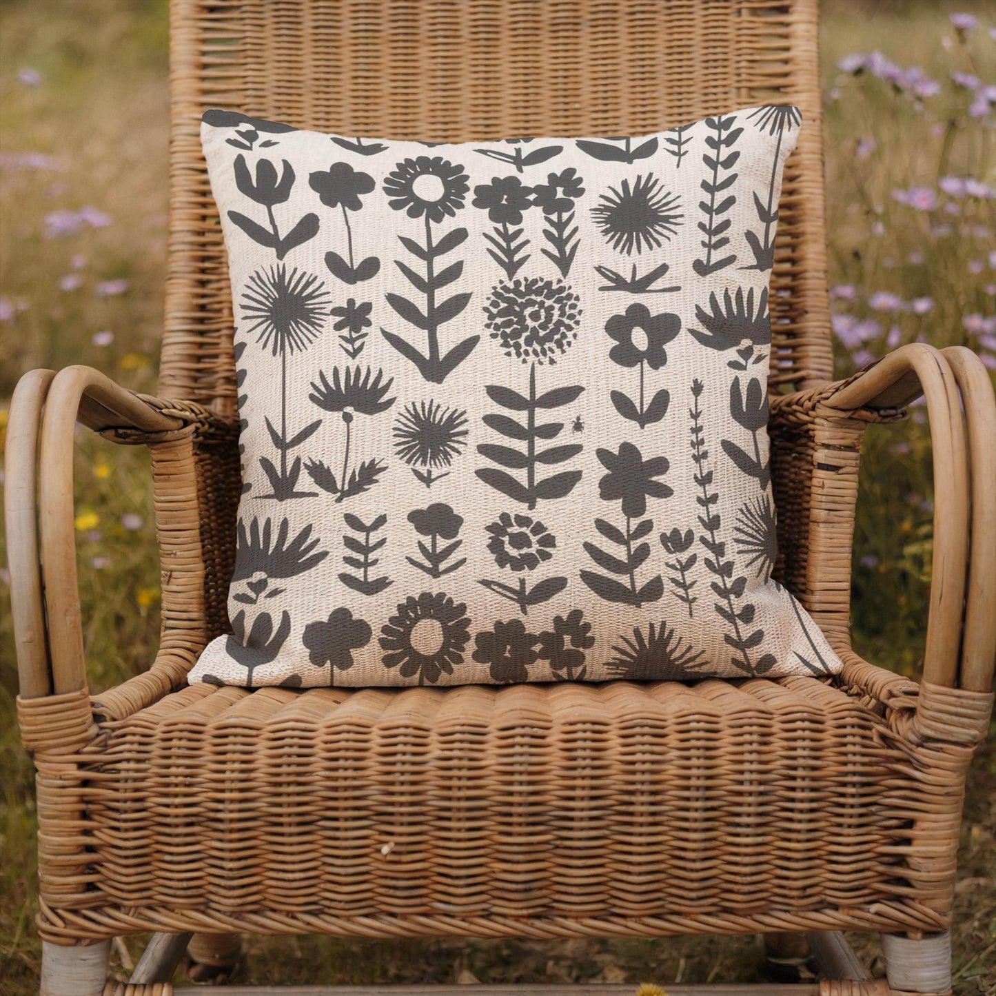 Floral Pillow – Botanical Decor Woven Throw Cushion | Rustic Charm Pillow - timelessbohochic.com