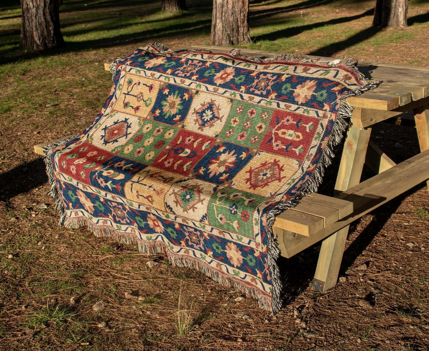 Checkered Turkish Throw - Floral Cotton Picnic Quilt | Cozy Patio Blanket
