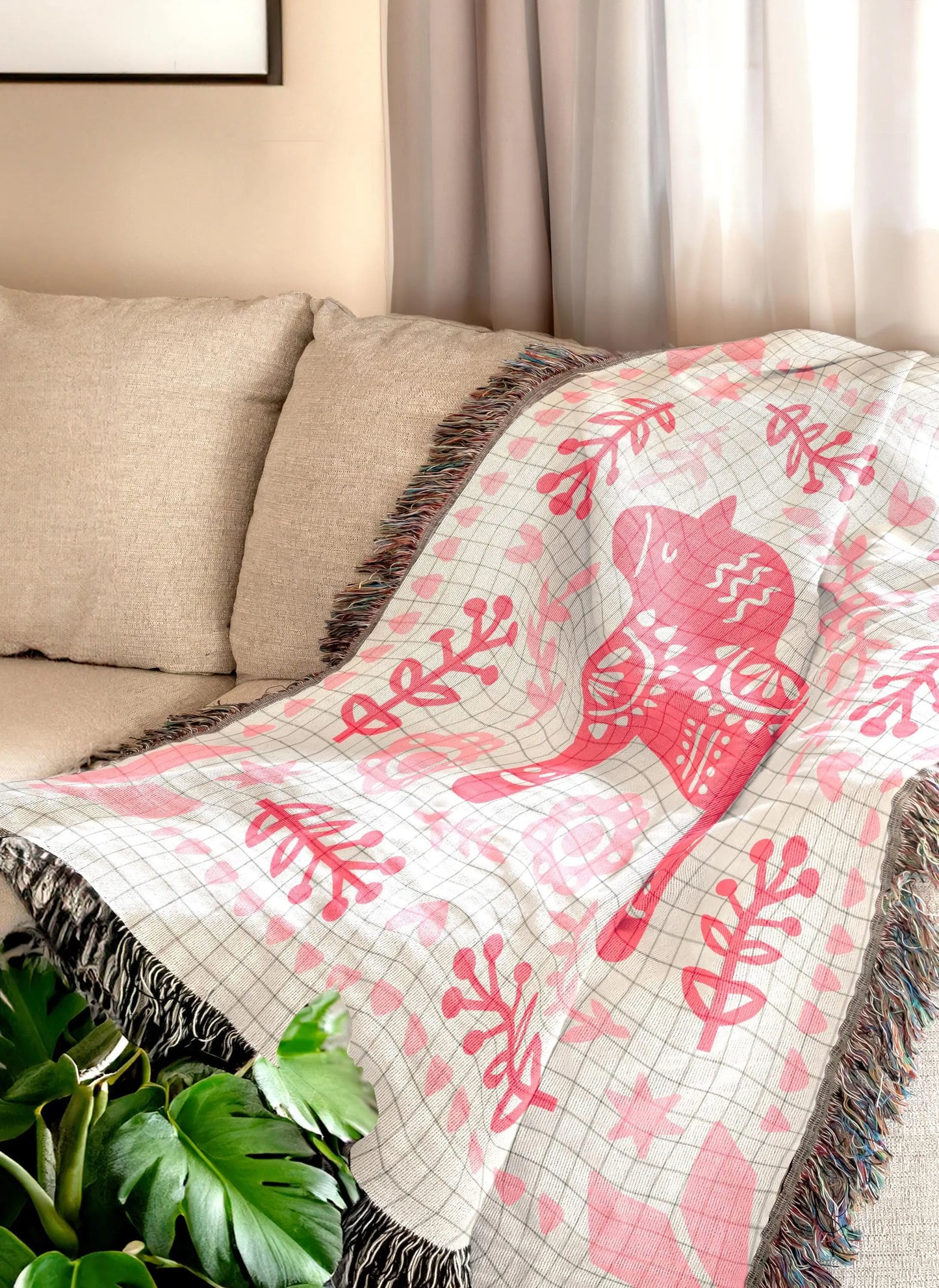 Dala Horse Blanket – Scandinavian Woven Throw | Cozy Nordic Bedspread Gift
