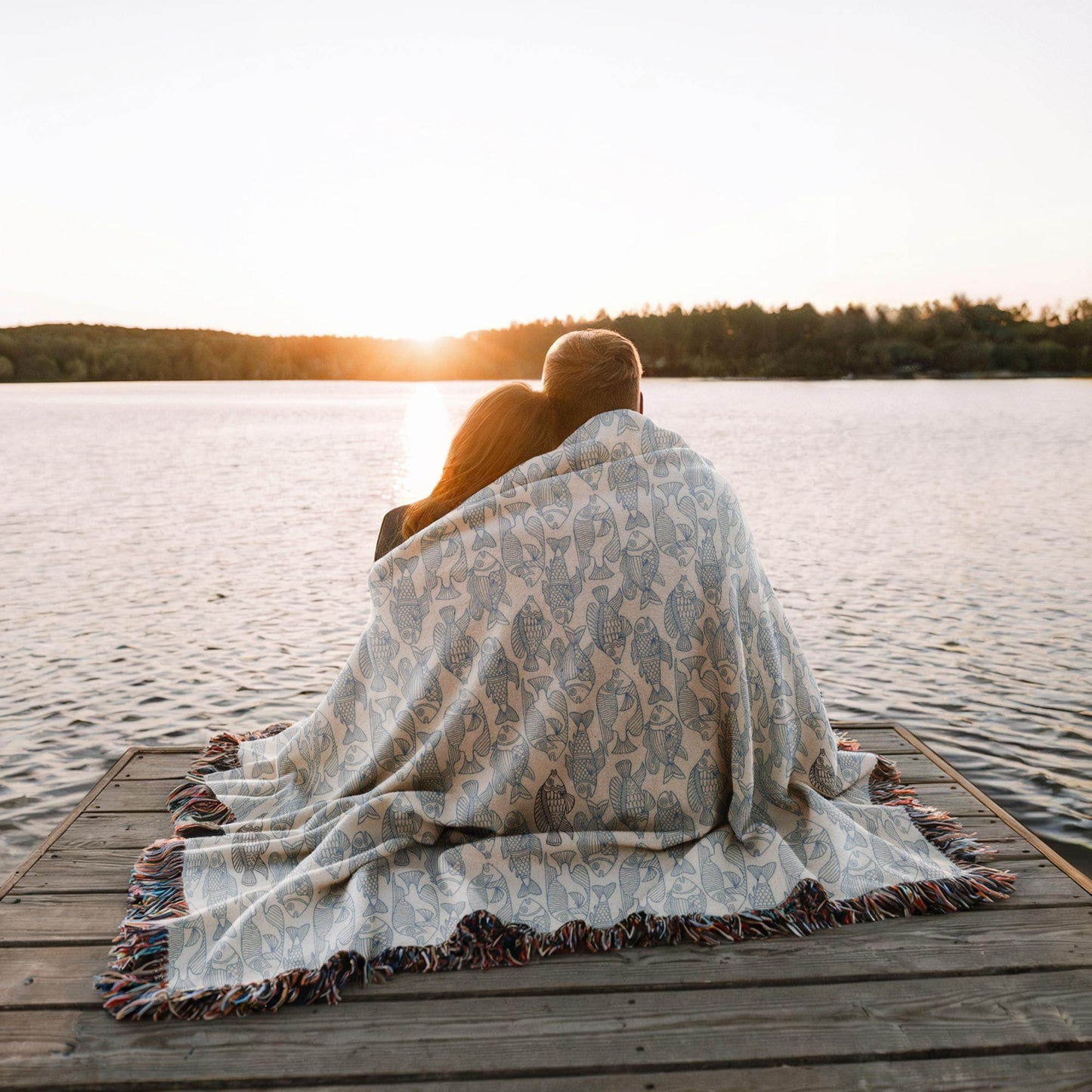 Patio Woven Blanket – Blue Fish Nautical Throw Cover | Coastal Home Decor - timelessbohochic.com