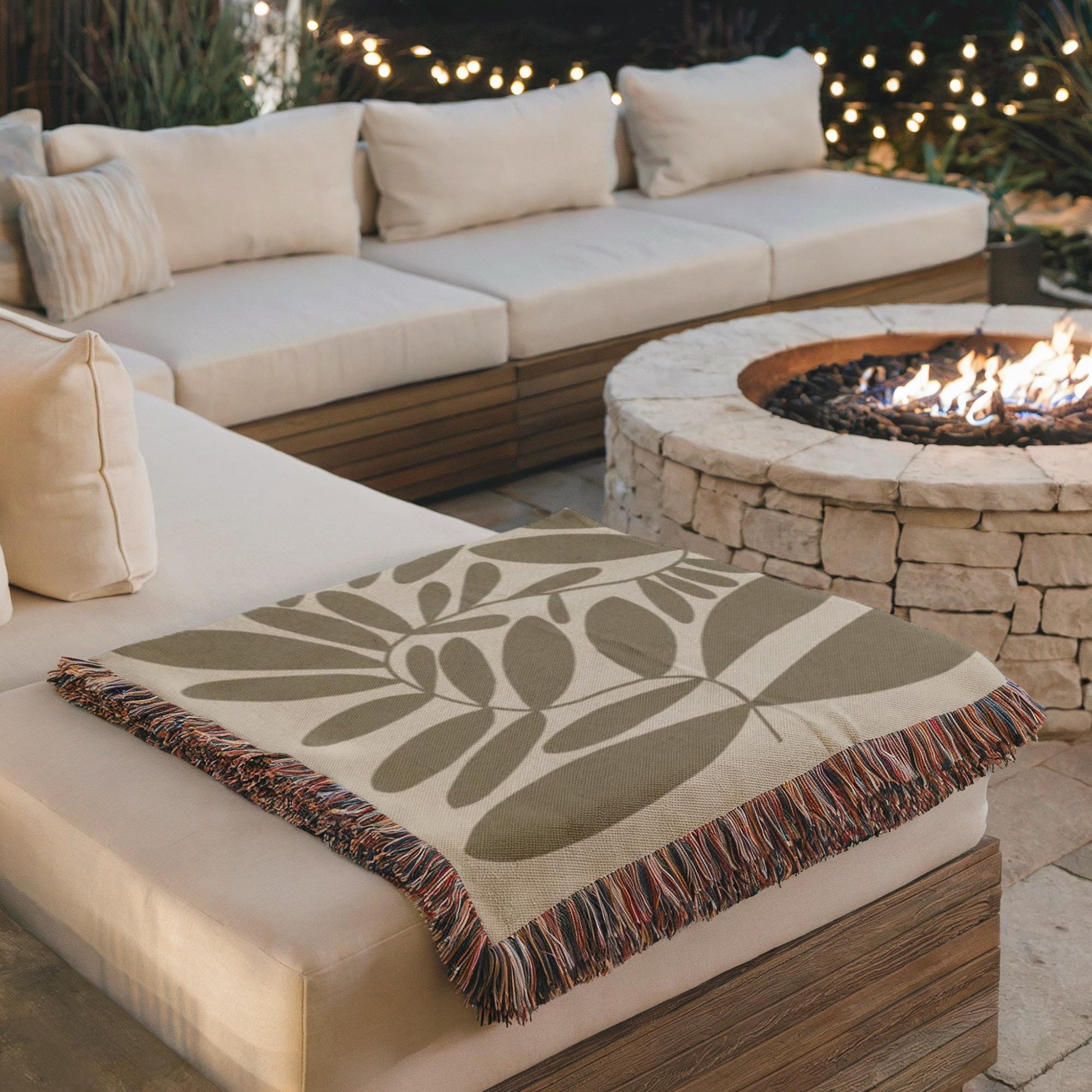 Woven Throw Blanket – Cozy Cotton Patio Blanket with Fringed Edge for Garden