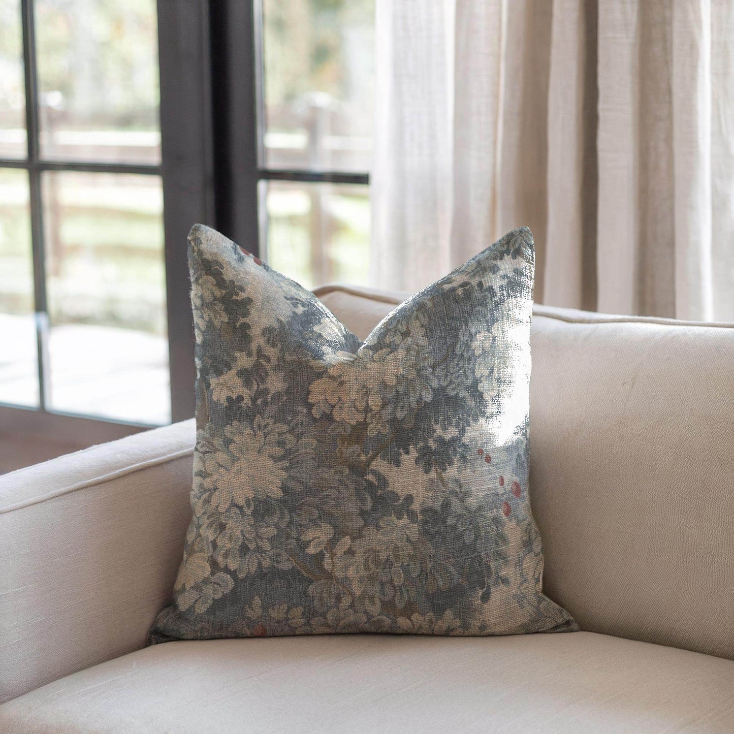 French Tapestry Pillow - Aubusson Style Decorative Cushion 18x18 Inch with Soft Filling - timelessbohochic.com