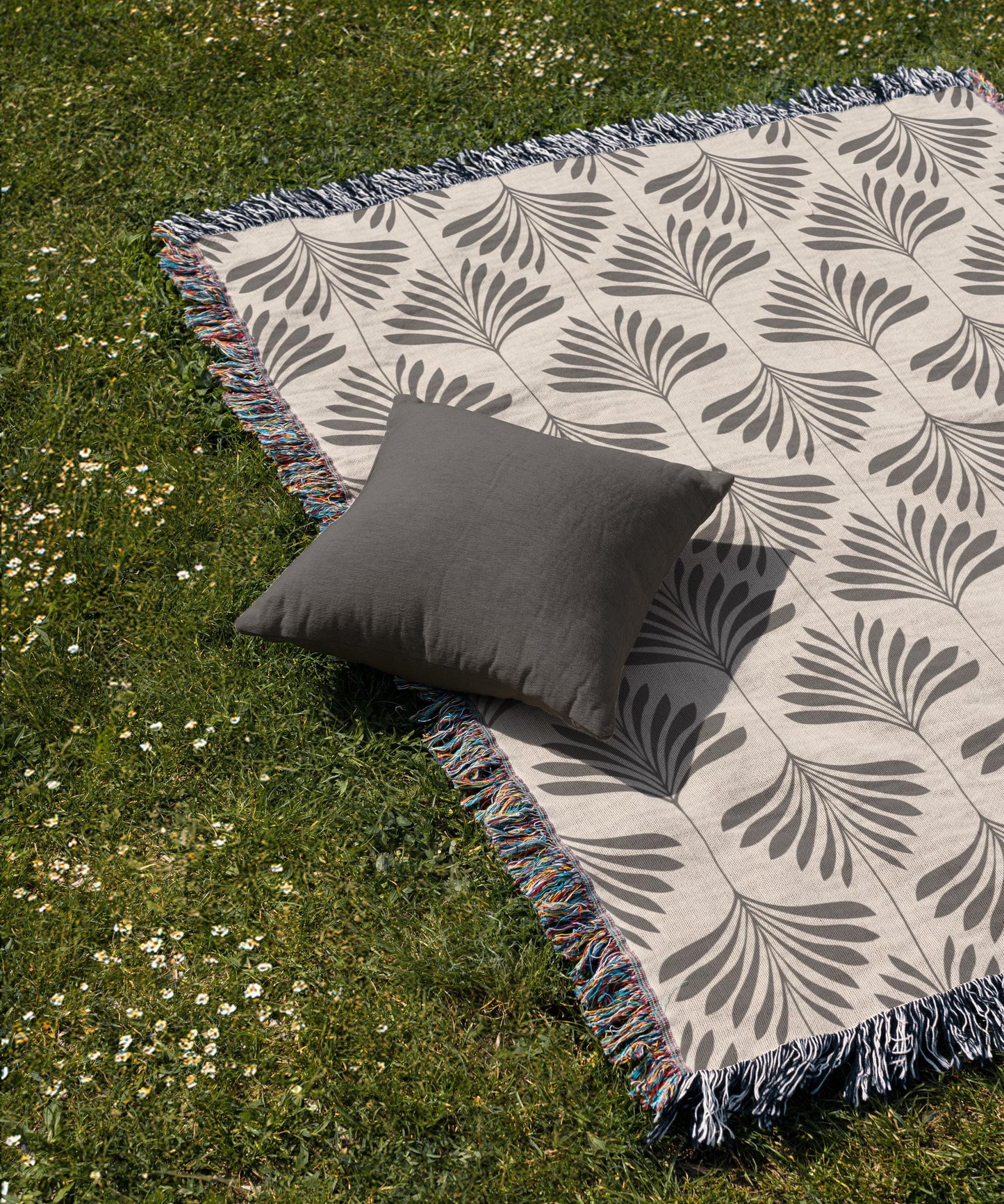 Modern Throw Blanket Set – Geometric Pattern Woven Cotton Blanket with Accent Pillows