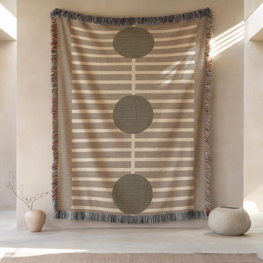 Olive Green Wall Hanging – Modern Home Decor Cotton Throw Blanket with Geometric Pattern