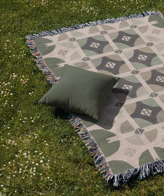 Modern Throw Blanket Set - Mid Century Bedding With Woven Cotton Throw & Sage Green Pillow