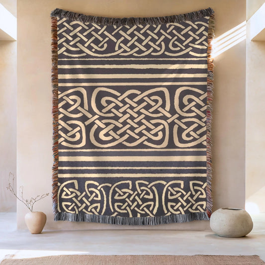 Irish Eternity Knot Blanket - Cotton Woven Throw with Colorful Fringed Edges