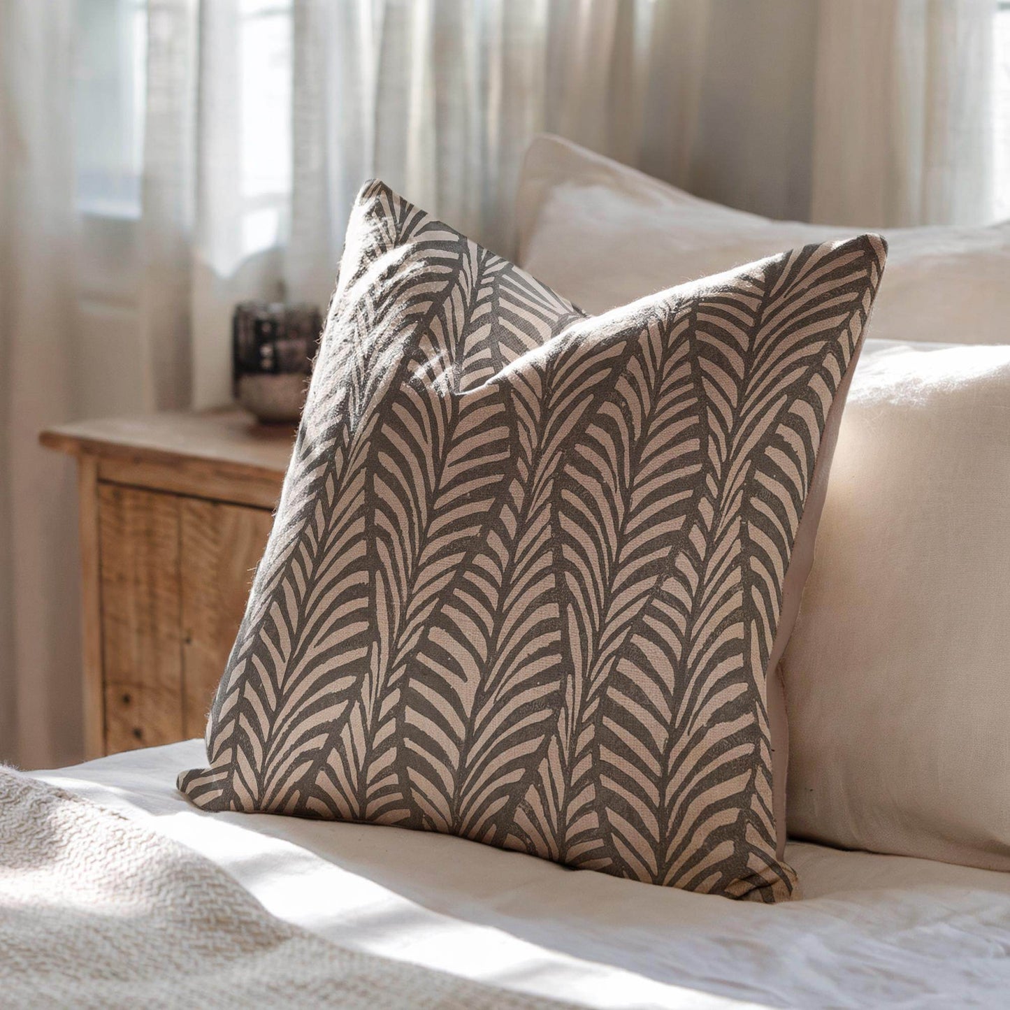 Palm Tree Throw Pillow - Scandinavian Cushion With Geometric Cotton Pattern - timelessbohochic.com