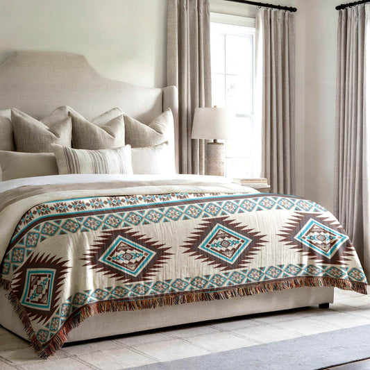 Native American blanket - timelessbohochic.com
