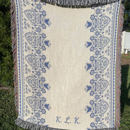 Swedish Woven Blanket – Cozy Scandinavian Throw With Hearts And Tulips Design