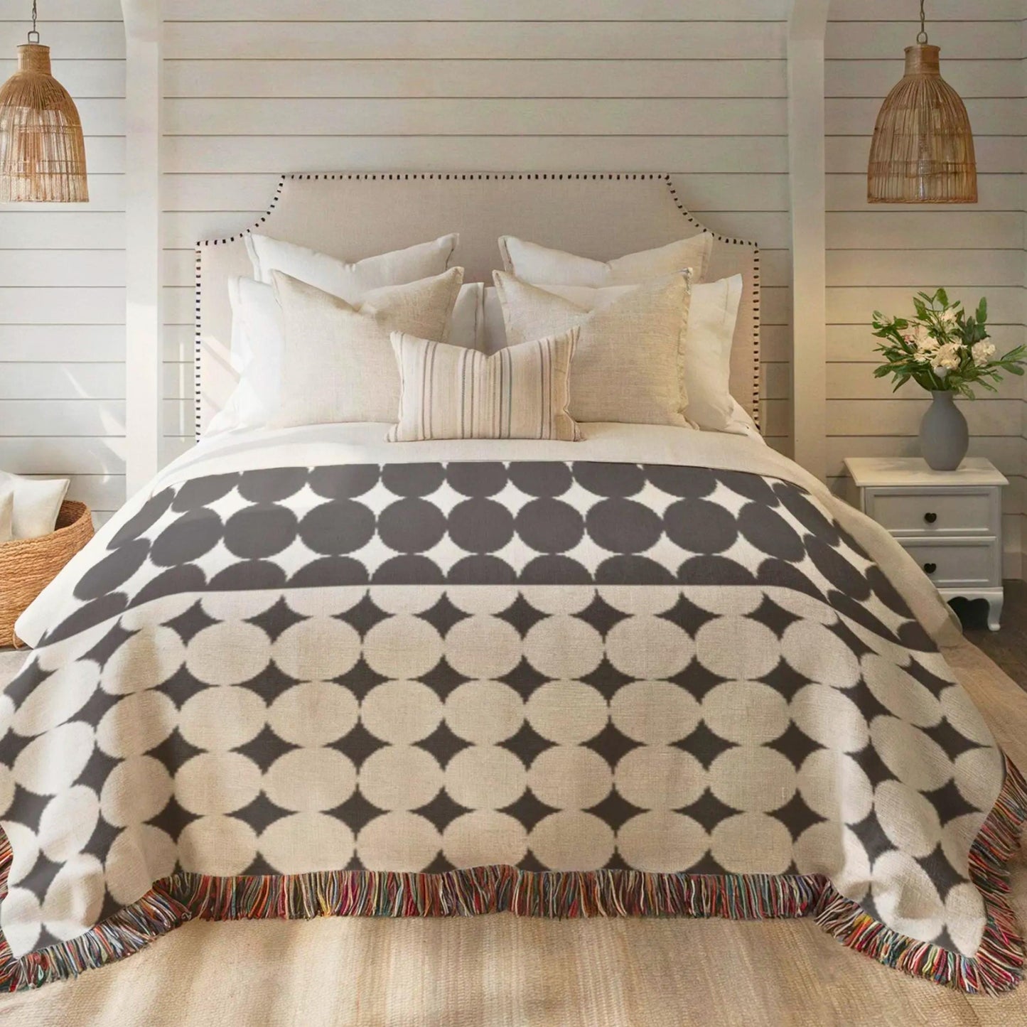 Geometric Cotton Blanket – Modern Black White Circle Throw | Cozy Woven Fabric