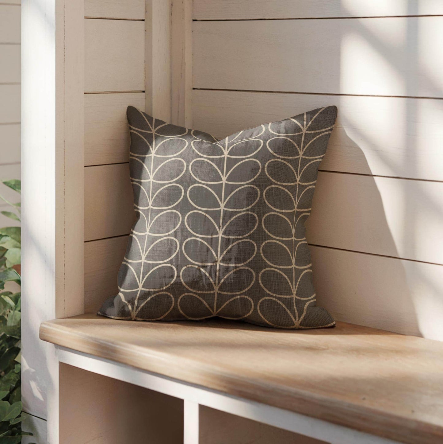 Modern Throw Pillow - Geometric Patterned Cushion With Cotton Pillow Insert - timelessbohochic.com