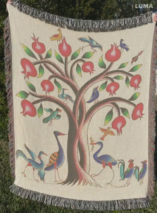 Video: Armenian Pomegranate Tree of Life Woven Blanket - Diaspora Heritage Gift